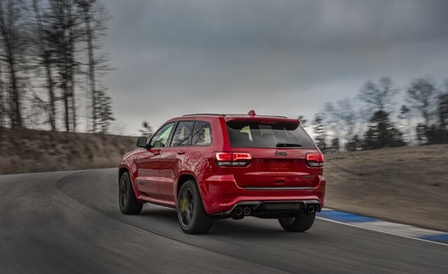jeep-grand-cherokee-trackhawk