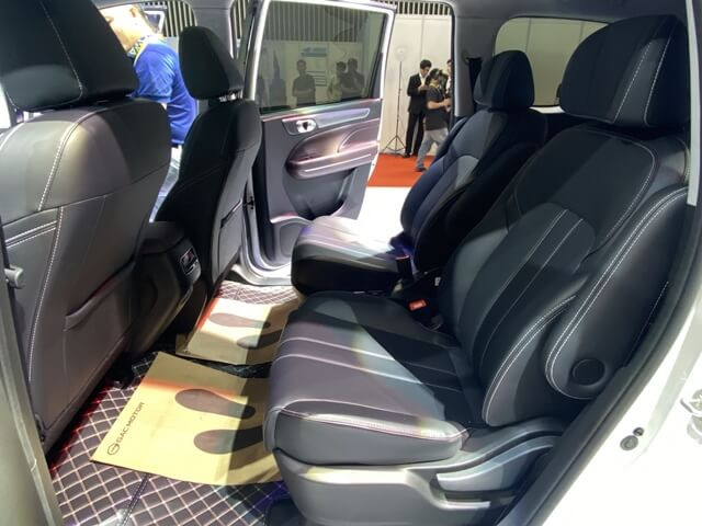 khoang-hanh-khach-xe-gac-m6-pro