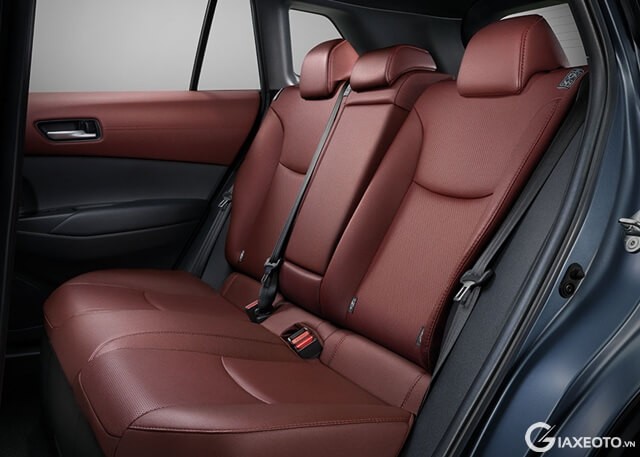 khoang-hanh-khach-xe-toyota-corolla-cross