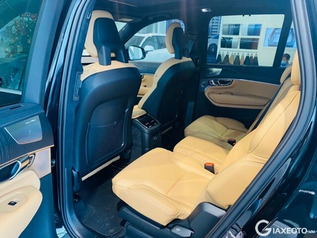 khoang-hanh-khach-xe-volvo-xc90
