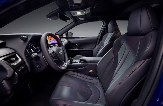 khoang-lai-lexus-ux-300h-2025