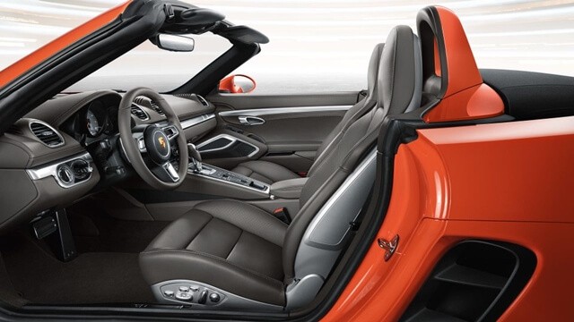 khoang-lai-porsche-718-boxster1