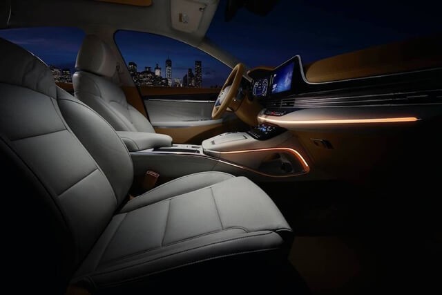 khoang-lai-xe-hyundai-grandeur-azera