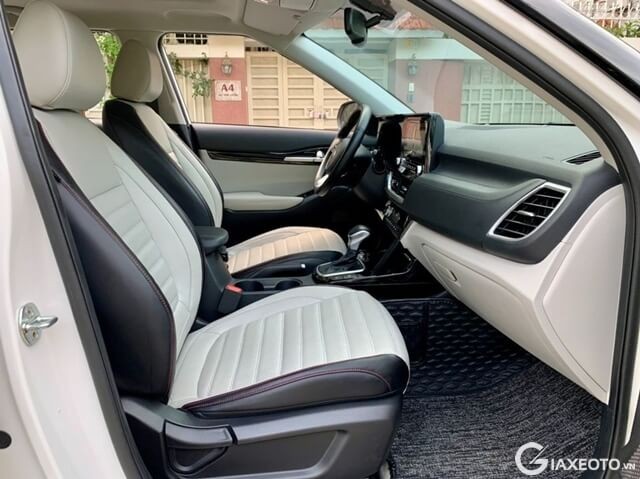 khoang-lai-xe-kia-seltos-2020