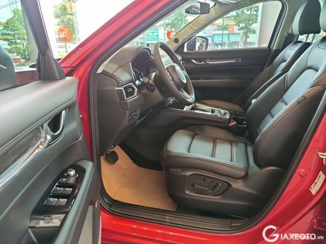 khoang-lai-xe-mazda-cx5-2023