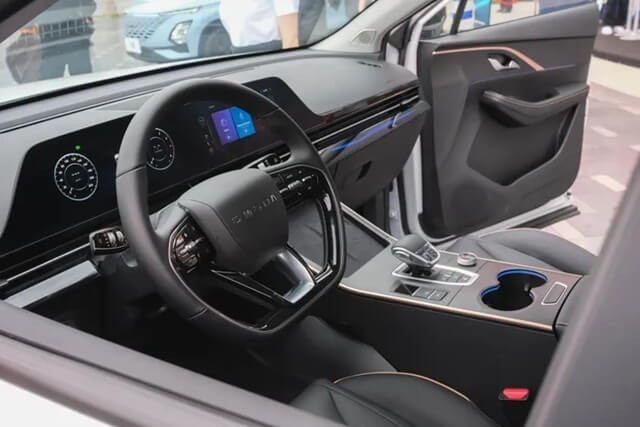 khoang-lai-xe-omoda-c5