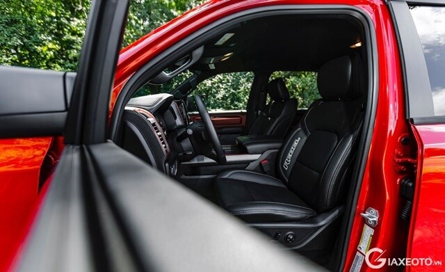 khoang-lai-xe-ram-1500