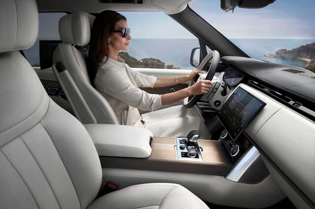khoang-lai-xe-range-rover-2024