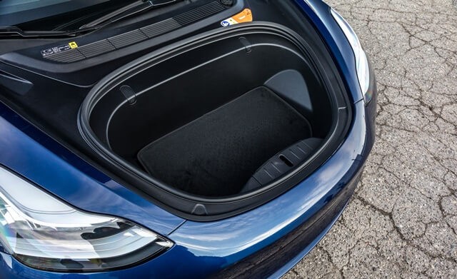 khoang-may-xe-Tesla-Model-3