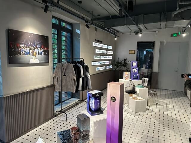 khong-gian-lynk-co-club-ha-noi