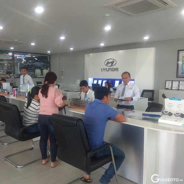 khu-vuc-co-van-dich-vu-hyundai-nha-trang