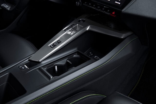 Peugeot-308-trung-tam-dieu-khien