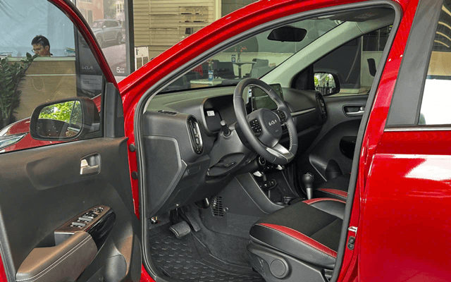 kia-morning-new-thiet-ke-khoang-lai