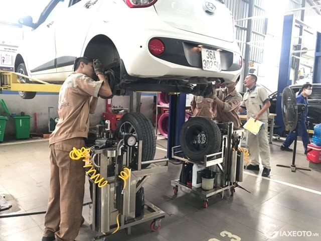 ky-thuat-vien-hyundai-thanh-hoa