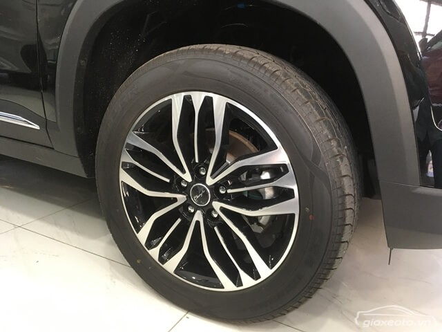 lazang-xe-baic-changhe-q7