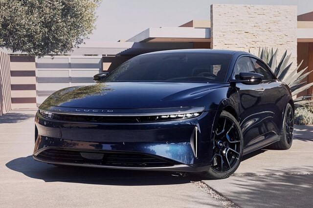 lucid-air-sapphire
