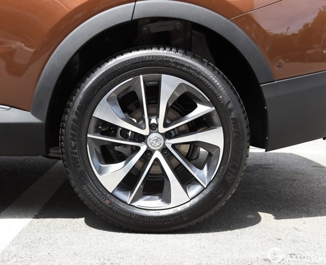 mam-xe-brilliance-v7