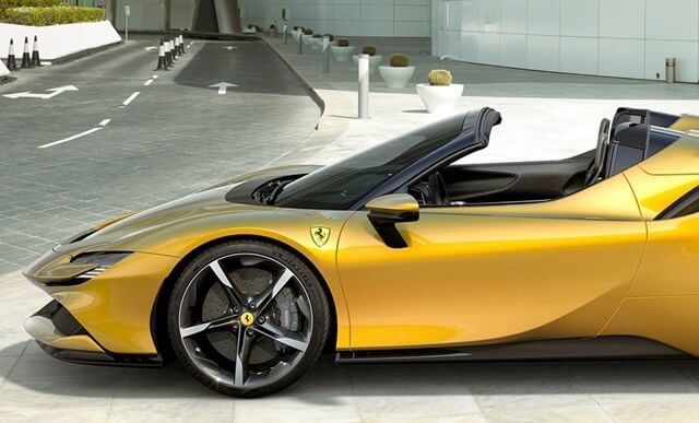 mam-xe-ferrari-sf90-spider