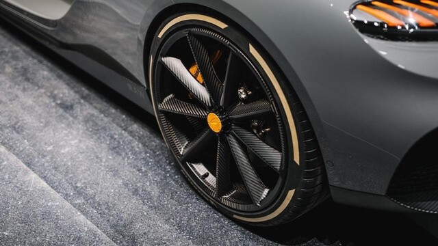 mam-xe-koenigsegg-gemera