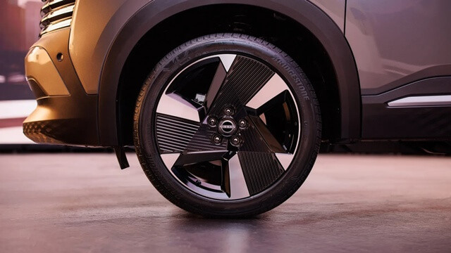 mam-xe-nissan-kicks-2025