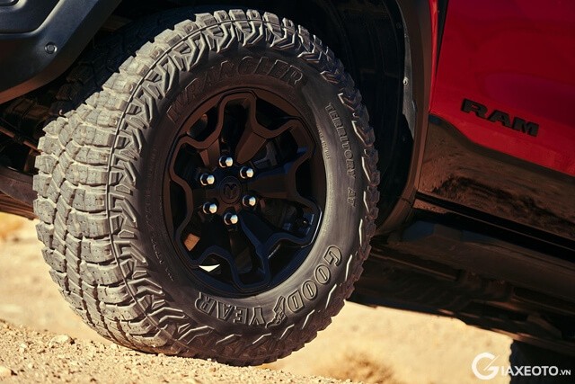 mam-xe-ram-1500-trx