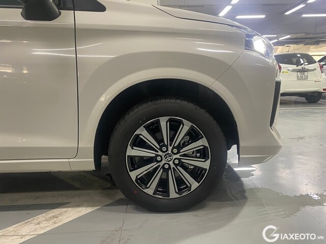 mam-xe-toyota-avanza