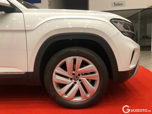 mam-xe-volkswagen-teramont-2023