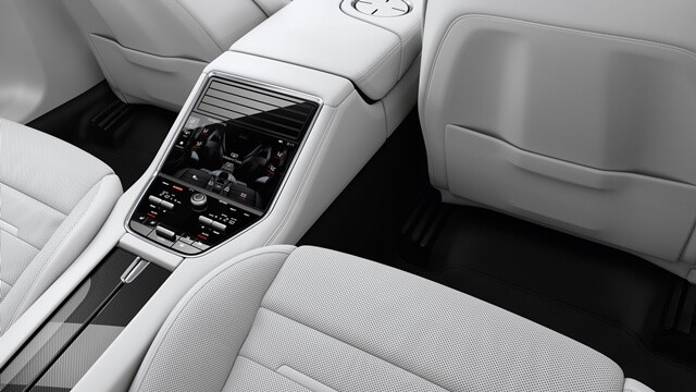 man-hinh-ghe-sau-panamera-turbo-sport-turismo