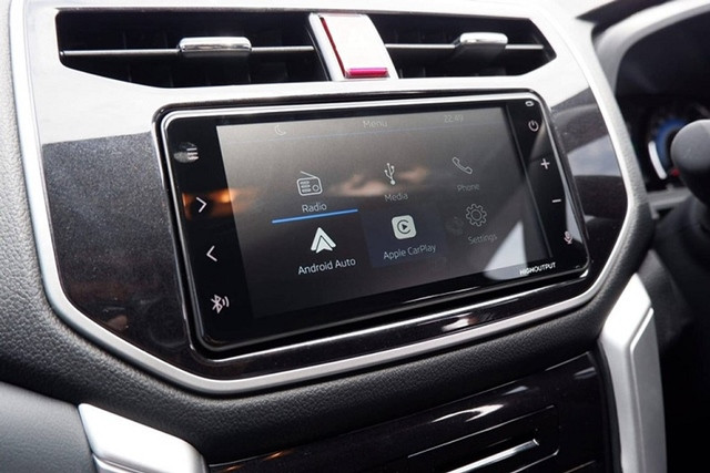 man-hinh-giai-tri-daihatsu-terios