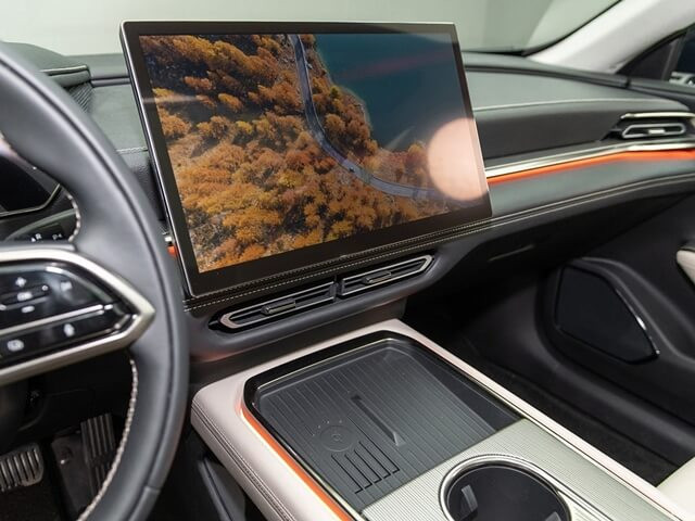 man-hinh-trung-tam-mazda-ez-6