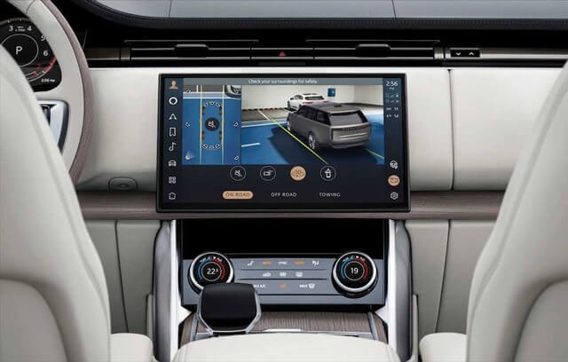 man-hinh-trung-tam-xe-range-rover-2024