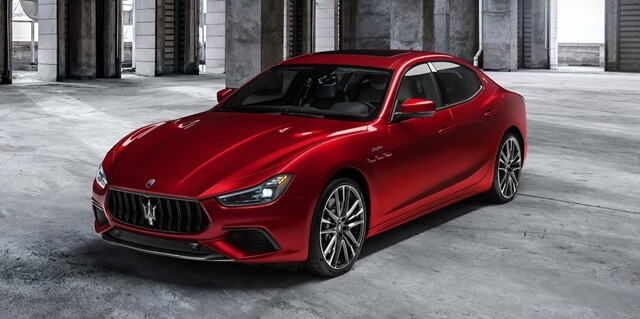 maserati-ghibli-2024-co-gi-moi