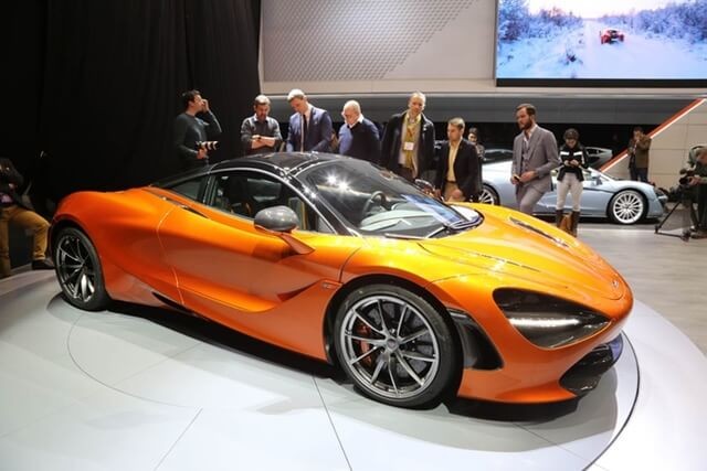 mclaren-720s-coupe-gia-bao-nhieu