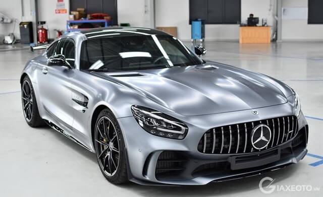 Chi tiết Mercedes AMG GTR Coupe 2023 kèm giá bán (04/2023)