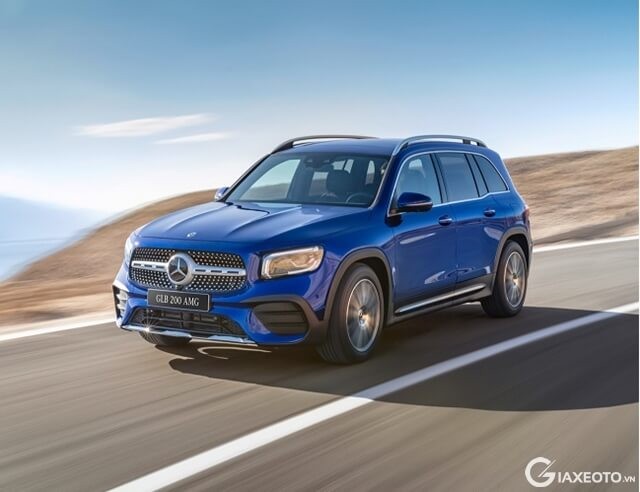 mercedes-benz-glb200-gia-bao-nhieu