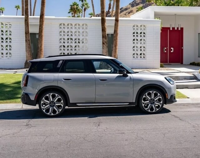 mini-countryman-2024-than-xe