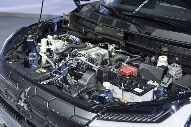 mitsubishi-destinator-dong-co