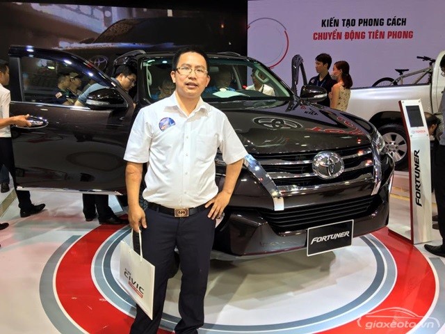 mua-xe-toyota-fortuner-tra-gop