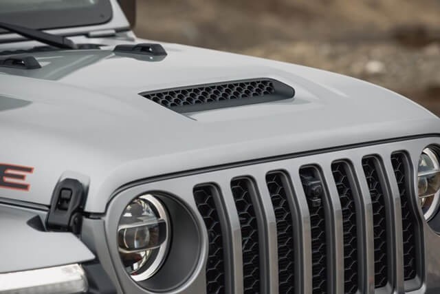 nap-capo-xe-jeep-gladiator