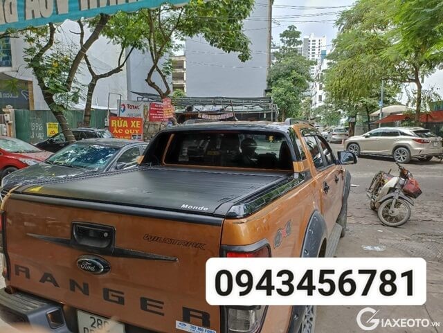 nap-thung-xe-ban-tai-ford-ranger-gia-bao-nhieu