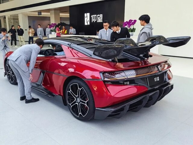 ngoai-that-byd-YangWang-U9