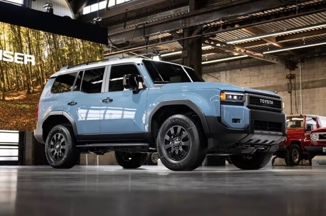 ngoai that prado 2024