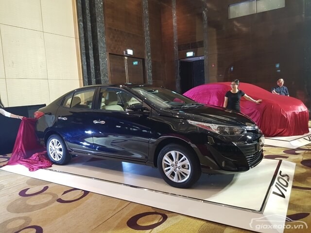 ngoai-that-toyota-vios