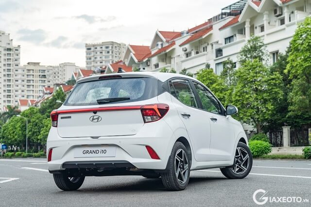 ngoai-that-xe-hyundai-i10-hatchback