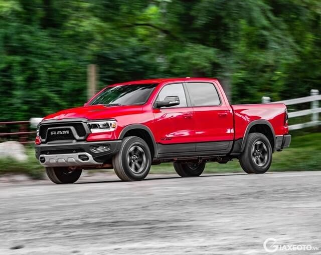 ngoai-that-xe-ram-1500