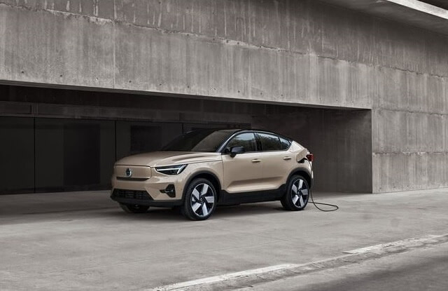 ngoai-that-xe-volvo-ec40