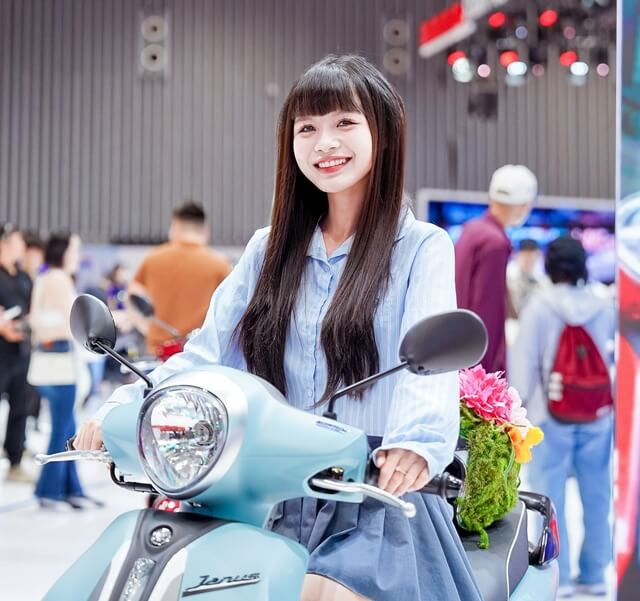 nguoi-mau-yamaha-vms-2024-cute