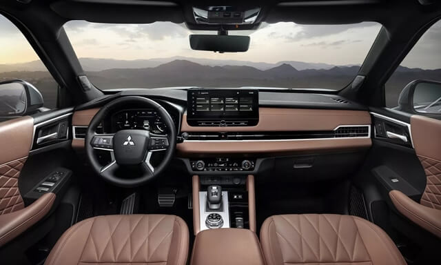 noi-that-xe-Mitsubishi-Outlander-PHEV