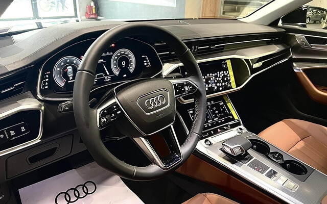noi-that-xe-audi-a6-2025