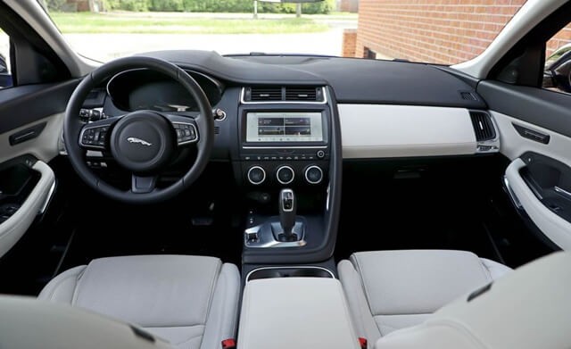 noi-that-xe-jaguar-e-pace